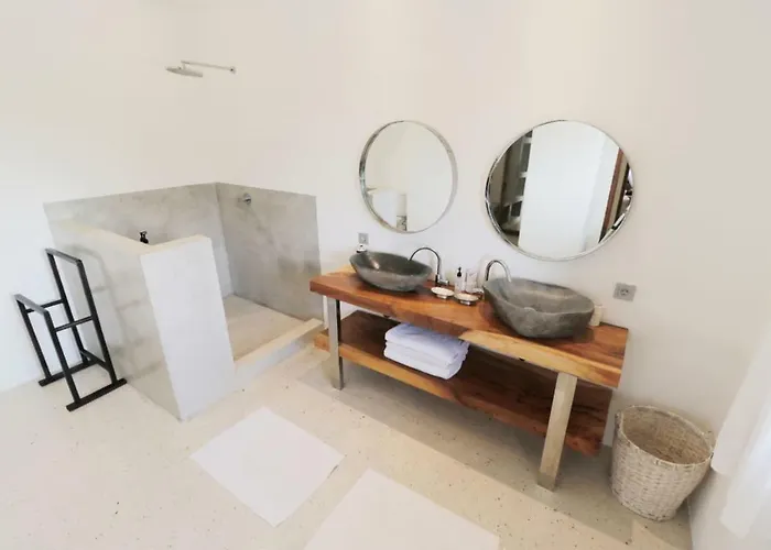Amazing 3 Bedrooms Villa